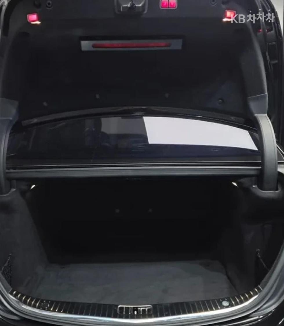 2019 Mercedes-Benz S photo