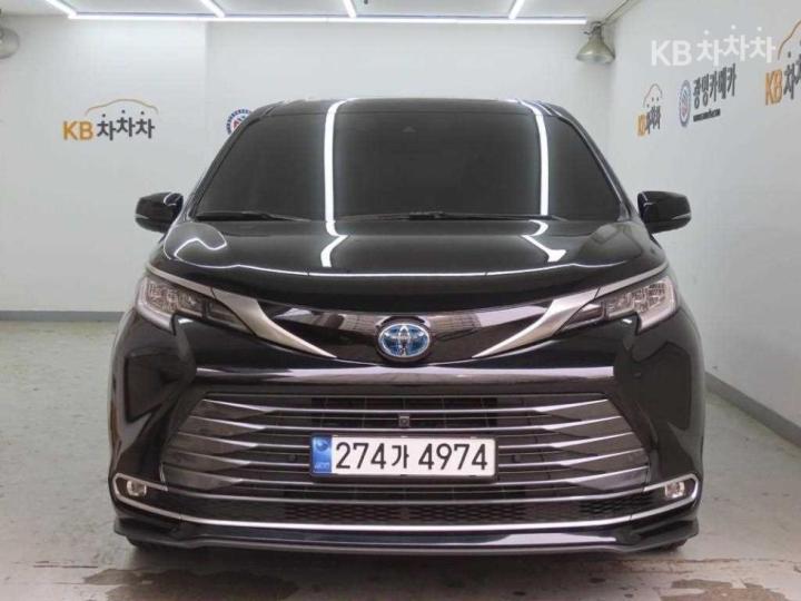 Toyota Sienna 2.5 하이브리드 2WD — foto 1