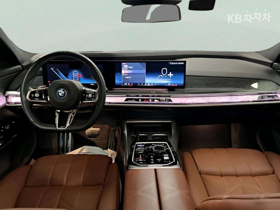 BMW i7 — miniaturë 12
