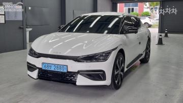 Kia EV6 롱 레인지 4WD — foto 1