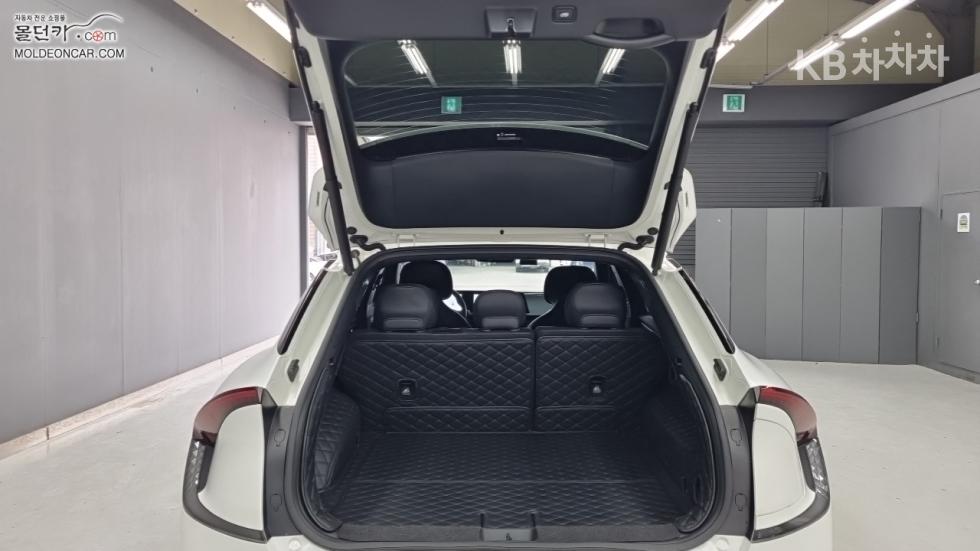 Kia EV6 — miniaturë 18