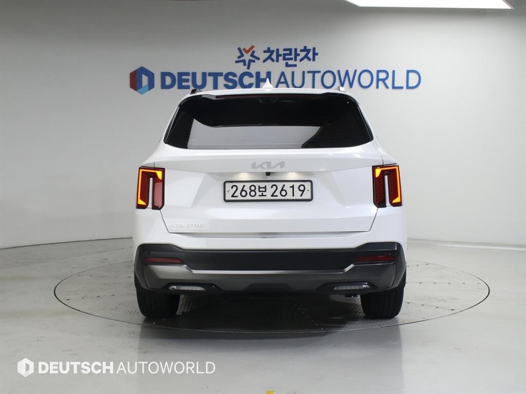 Kia Sorento — miniaturë 4