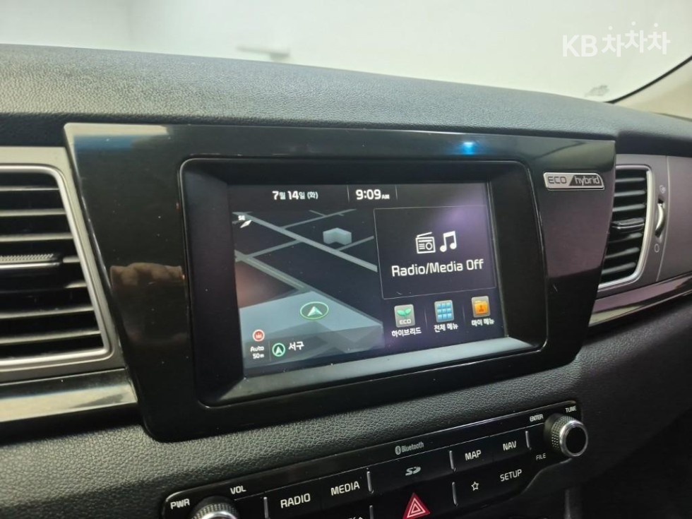 Kia Niro — miniaturë 13