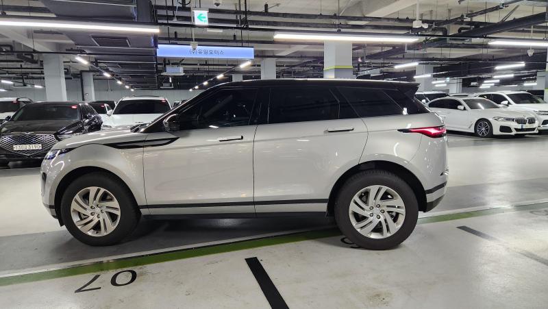 Land Rover Range Rover Evoque — miniaturë 8
