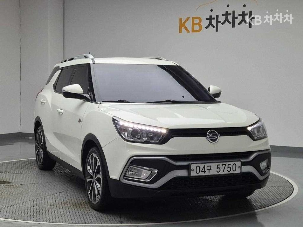 SsangYong Tivoli — miniaturë 4