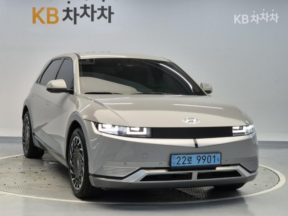 Hyundai IONIQ 5 — miniaturë 4