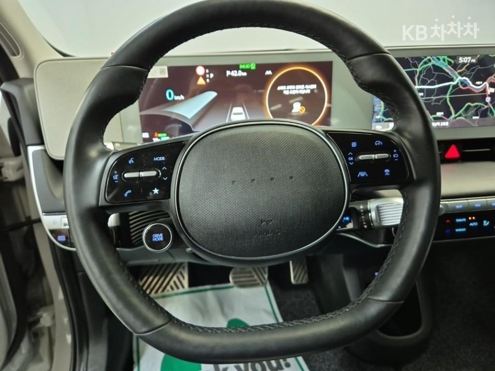 Hyundai IONIQ 5 — miniaturë 9
