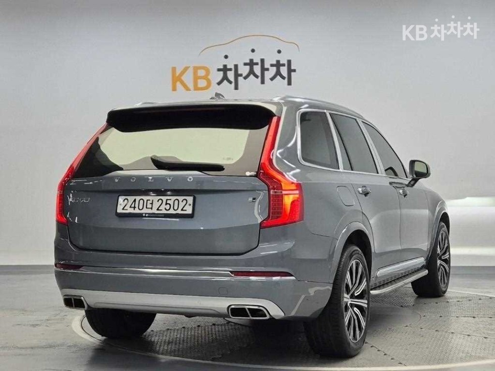 Volvo XC90 — miniaturë 3
