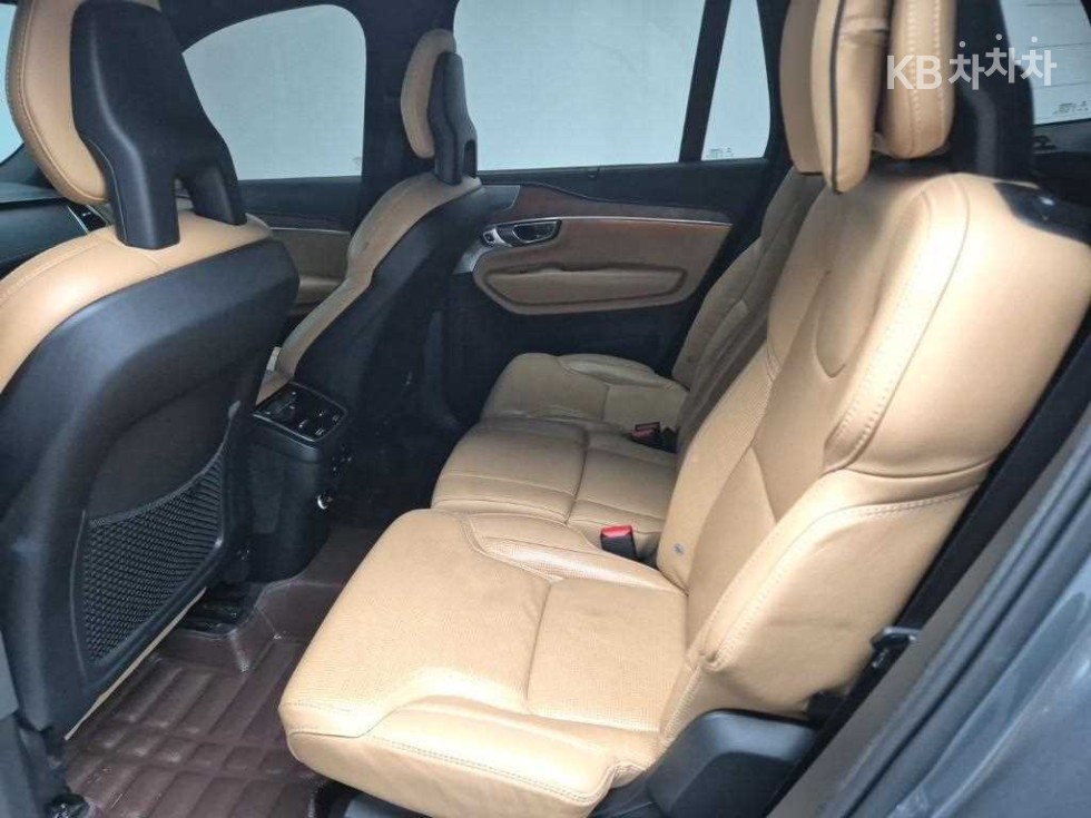 Volvo XC90 — miniaturë 12