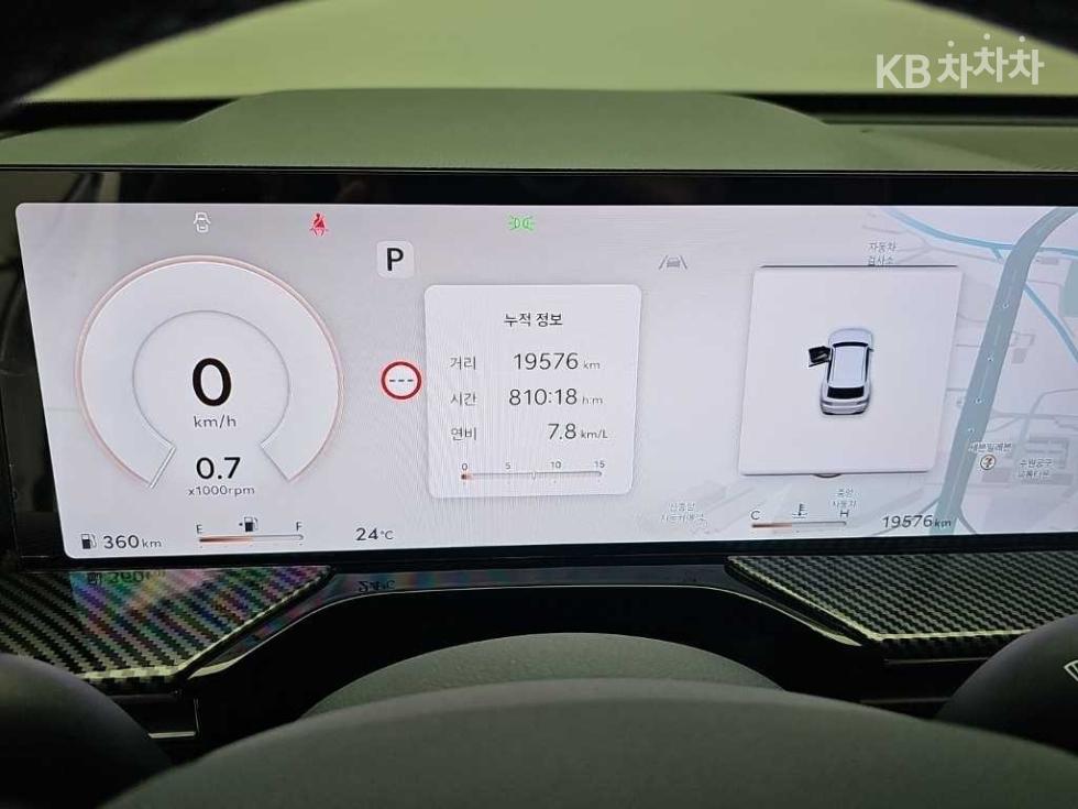 2025 Genesis GV80 photo