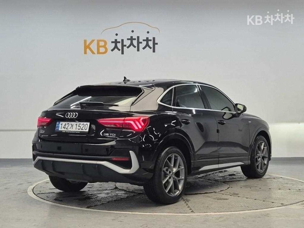 Audi Q3 — miniaturë 3