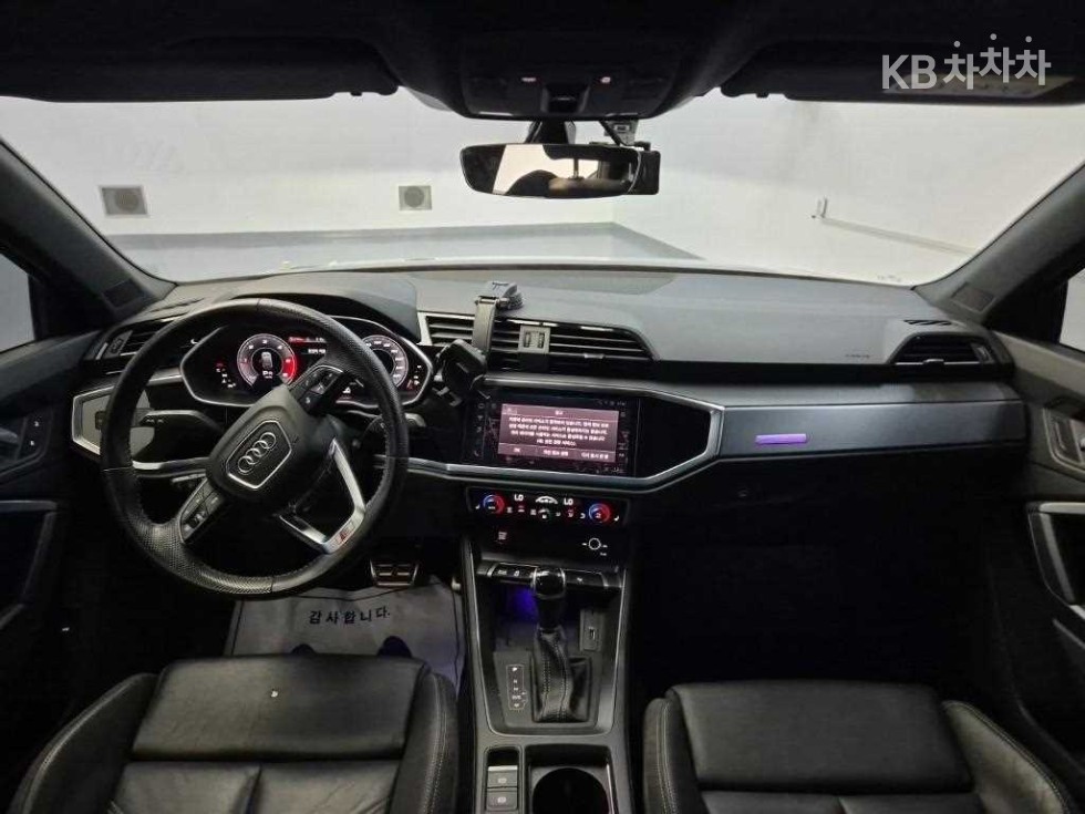 Audi Q3 — miniaturë 7