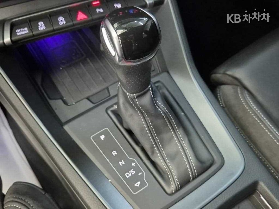 Audi Q3 — miniaturë 8