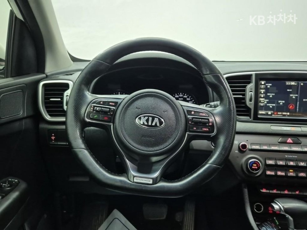 Kia Sportage — miniaturë 9