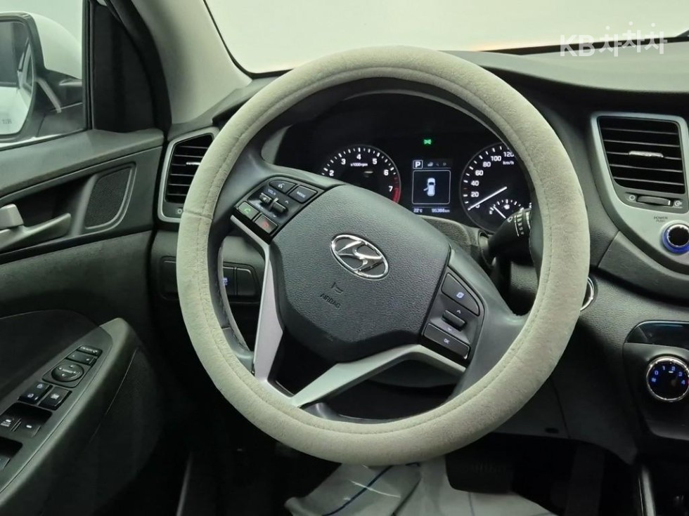 Hyundai Tucson — miniaturë 9