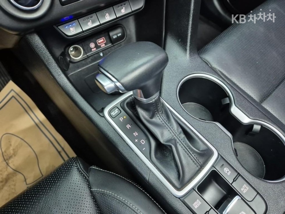 Kia Sportage — miniaturë 8