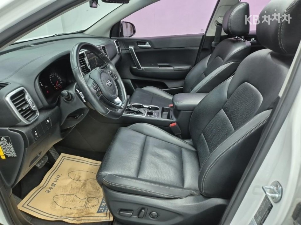 Kia Sportage — miniaturë 11