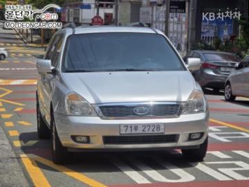 Kia Carnival 그랜드카니발 GLX — foto 1