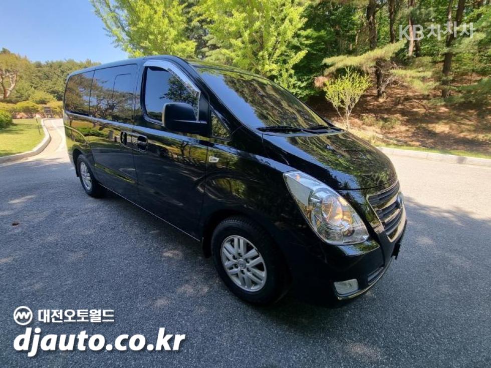 Hyundai Starex — miniaturë 4