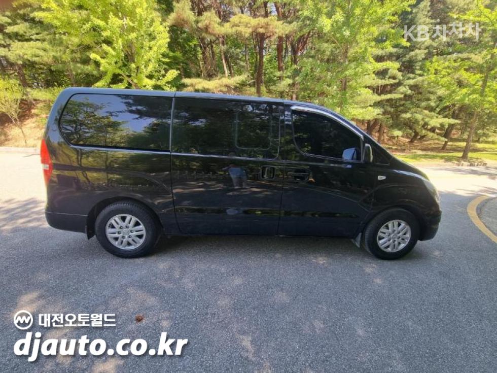 Hyundai Starex — miniaturë 7