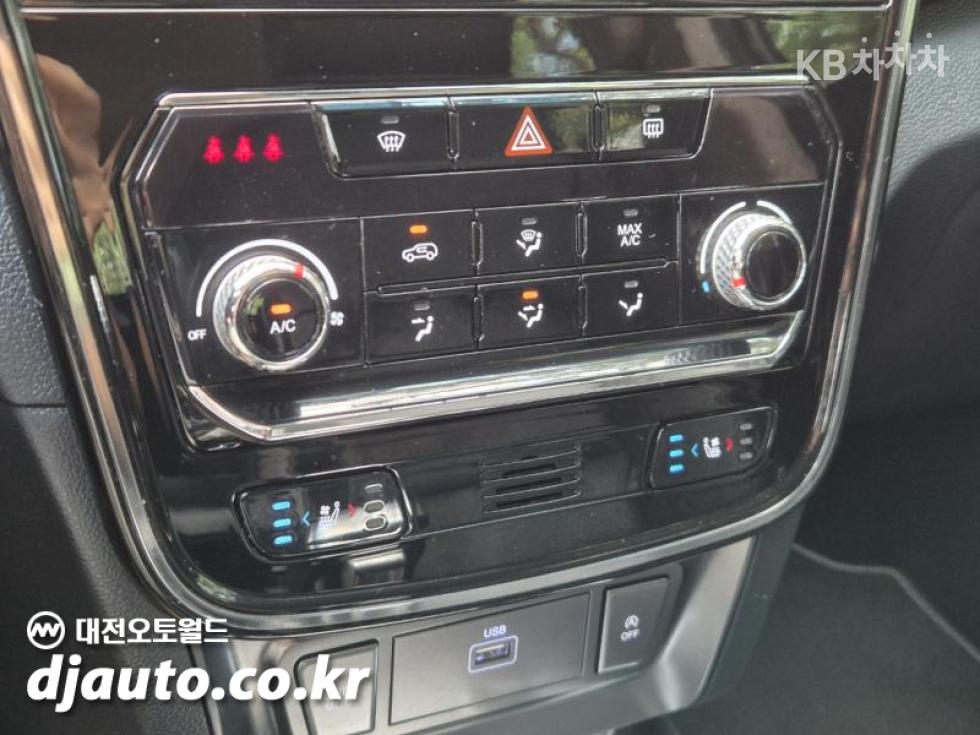 SsangYong Tivoli — miniaturë 16
