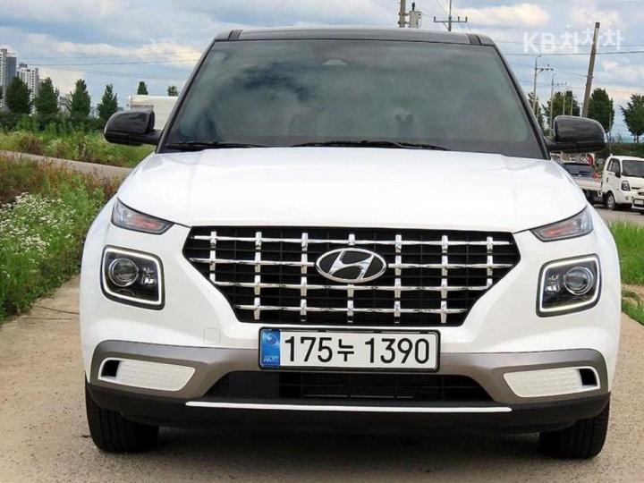 Hyundai Venue 가솔린 1.6 — foto 1