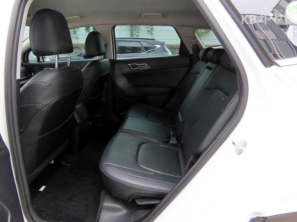 Kia Sportage — miniaturë 6