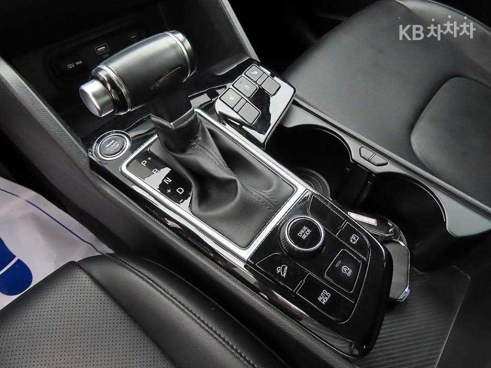 Kia Sportage — miniaturë 10