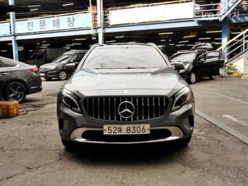 Mercedes-Benz GLA-klasse GLA200 d 4매틱 — foto 1