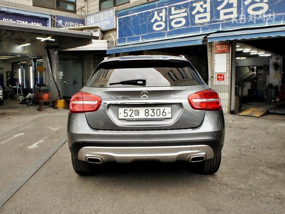 Mercedes-Benz GLA-klasse — miniaturë 3