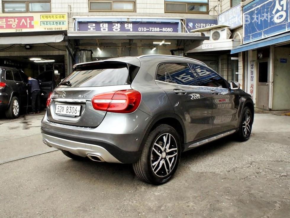 Mercedes-Benz GLA-klasse — miniaturë 4