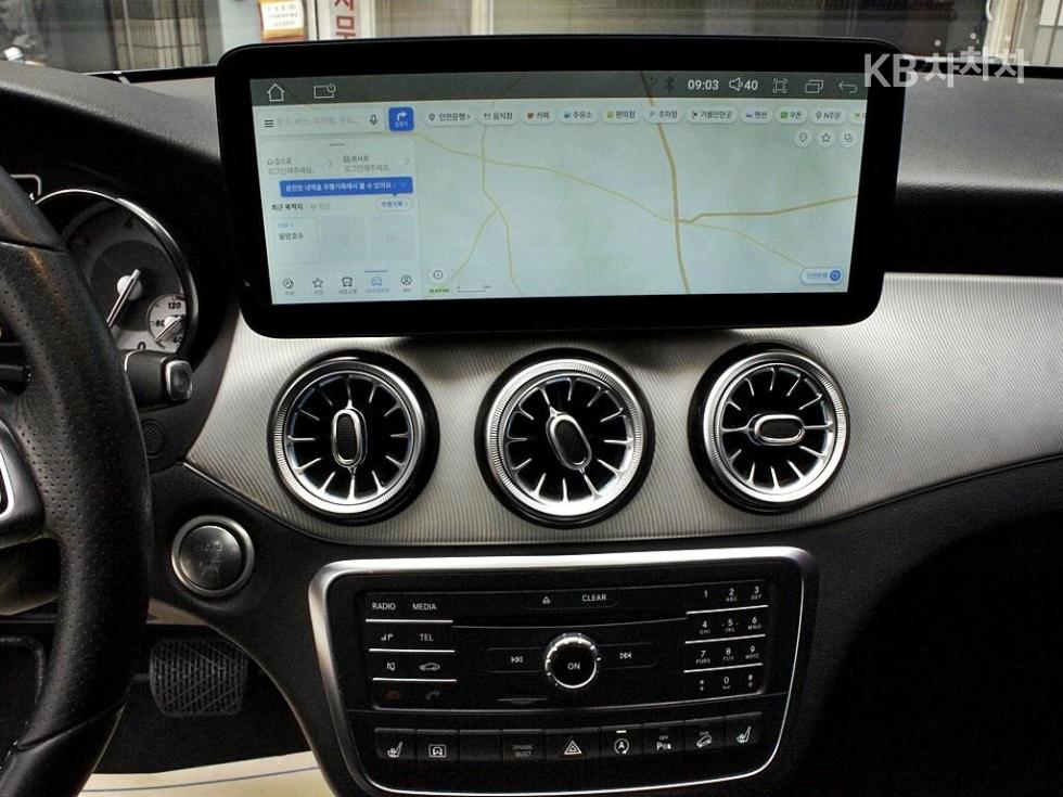 Mercedes-Benz GLA-klasse — miniaturë 10