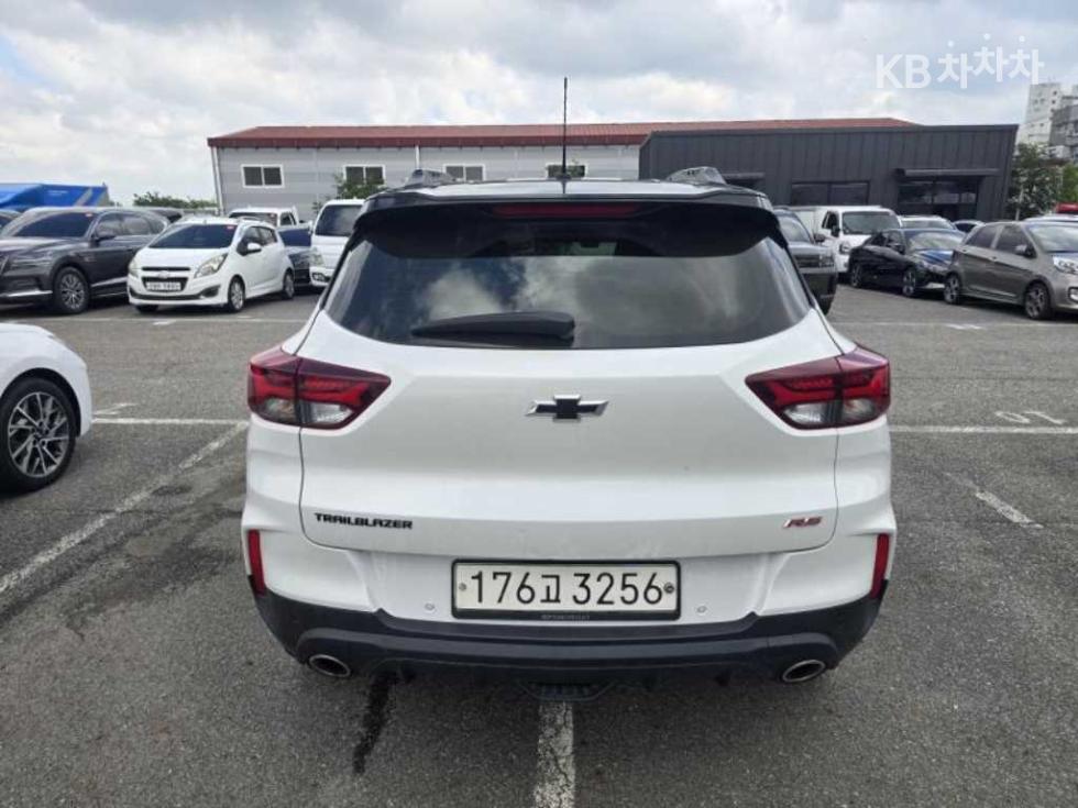 Chevrolet TrailBlazer — miniaturë 5