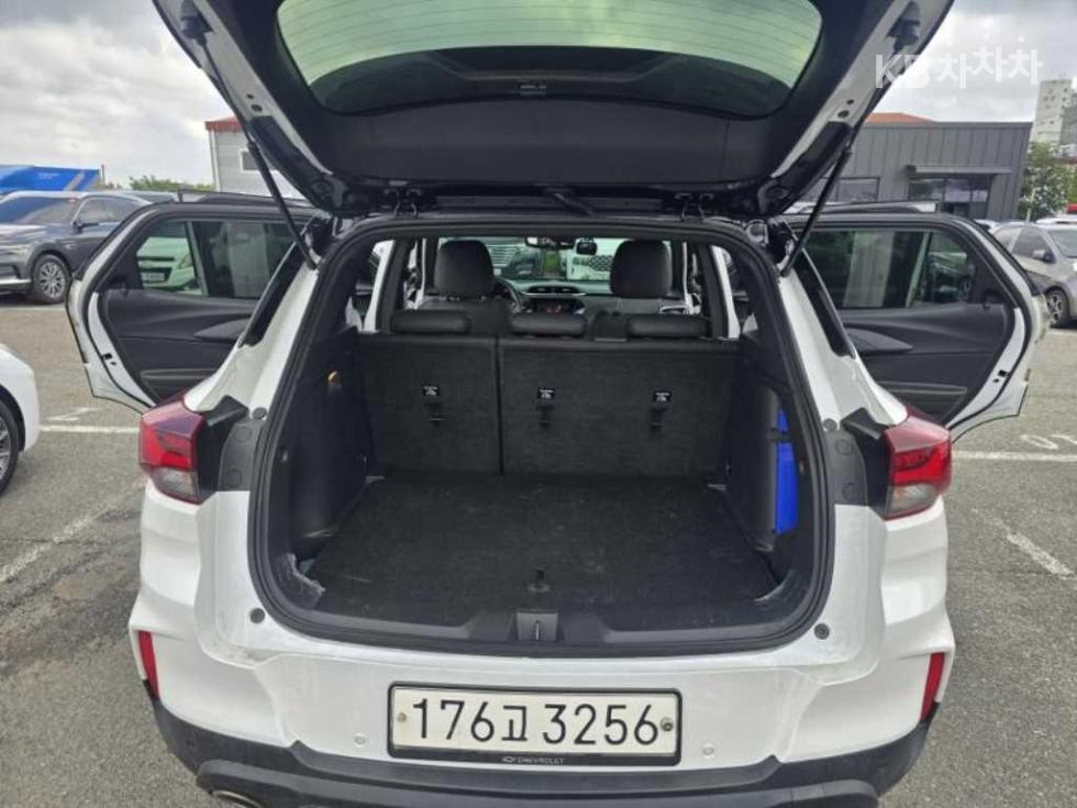 Chevrolet TrailBlazer — miniaturë 11