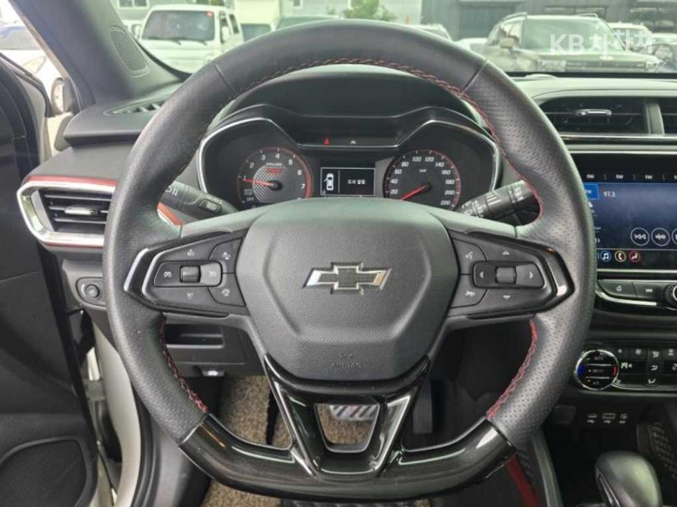 Chevrolet TrailBlazer — miniaturë 13