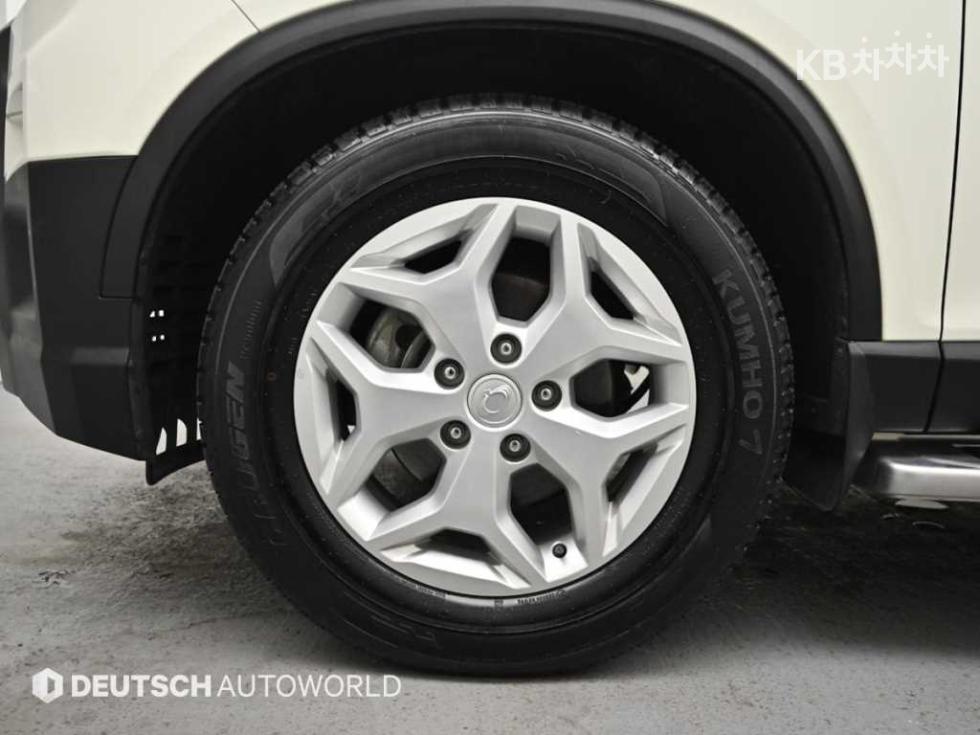 SsangYong Rexton — miniaturë 5