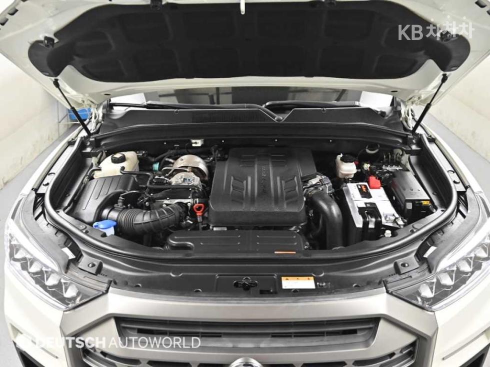 SsangYong Rexton — miniaturë 6