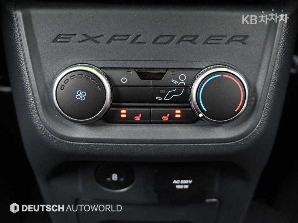 Ford Explorer Sport Trac — miniaturë 16