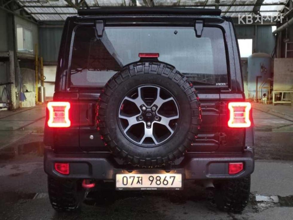 Jeep Wrangler — miniaturë 4