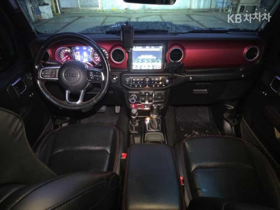 Jeep Wrangler — miniaturë 7