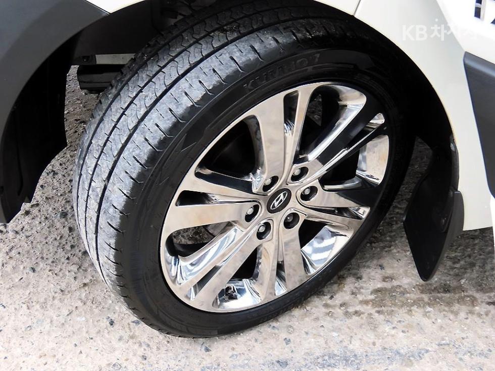 2024 Hyundai Used Car photo