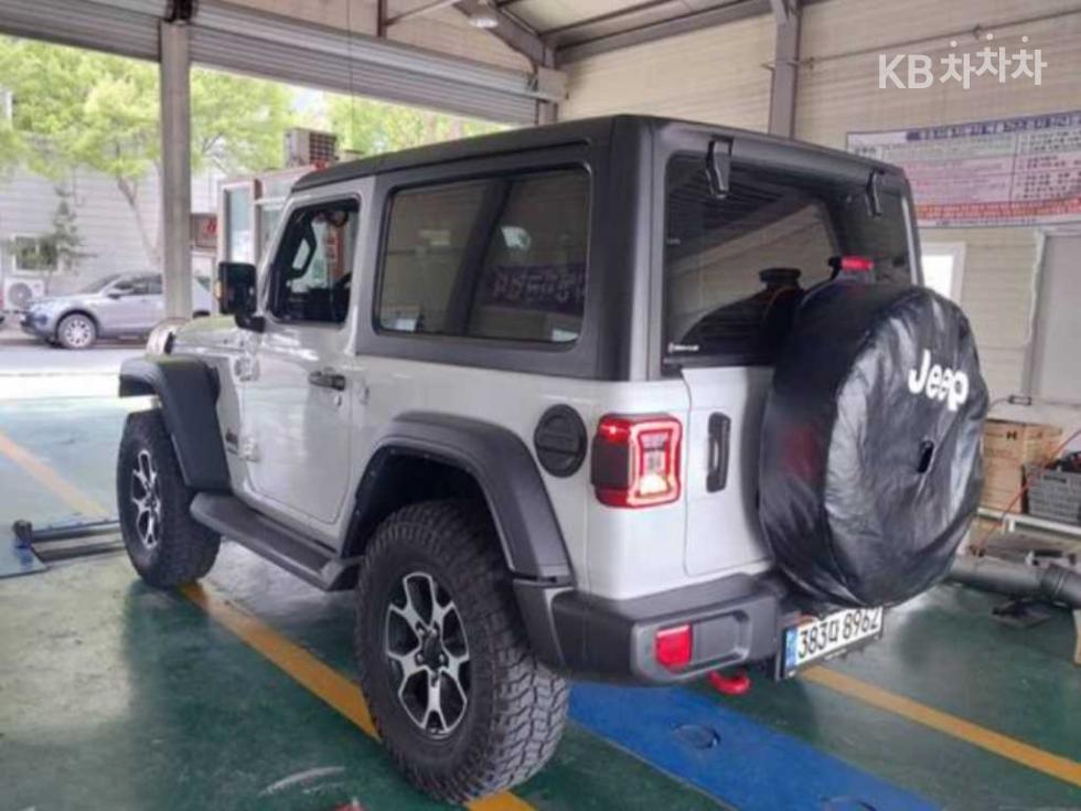 Jeep Wrangler — miniaturë 4