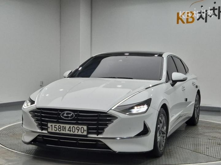 Hyundai Sonata Premium Family