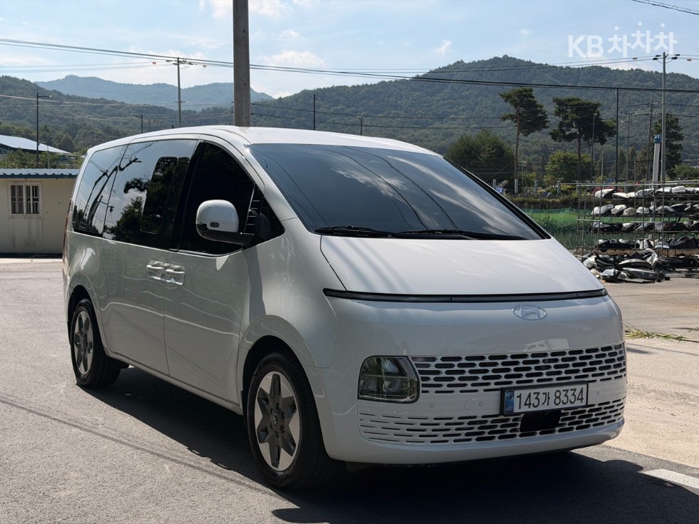 Hyundai Staria — miniaturë 3