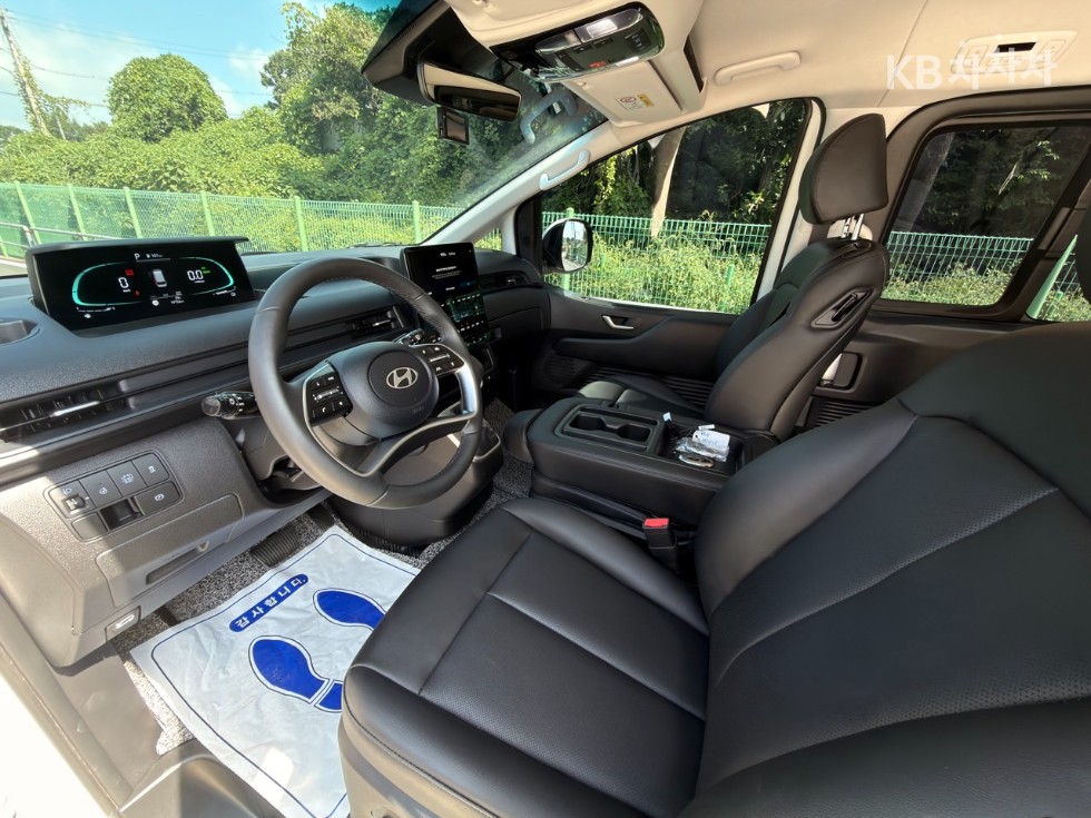 Hyundai Staria — miniaturë 11