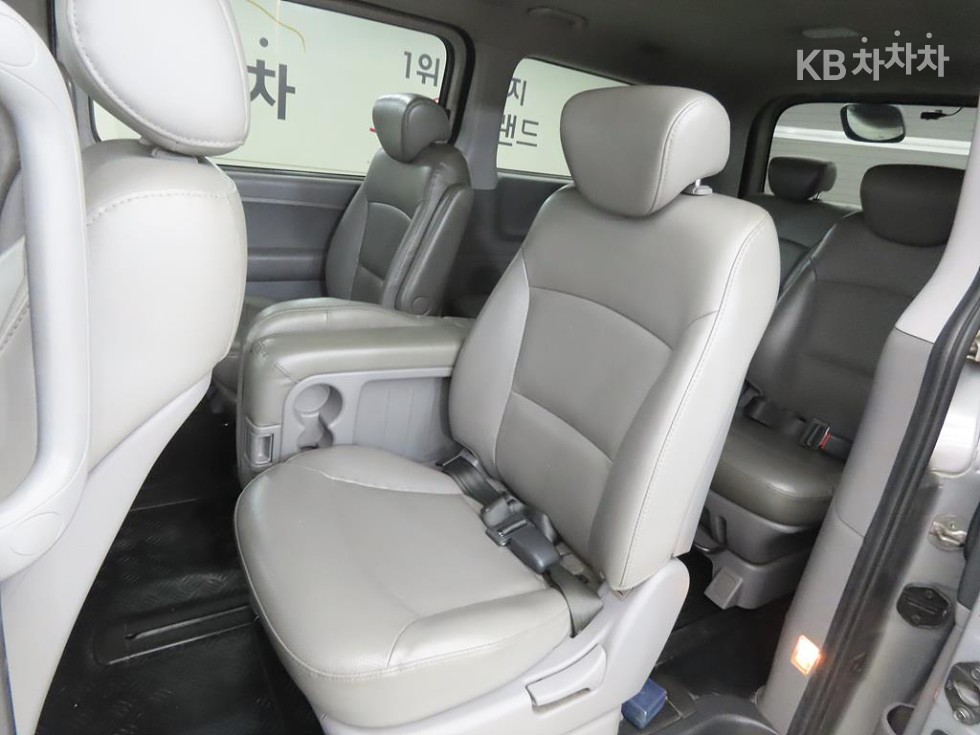 Hyundai Starex — miniaturë 7