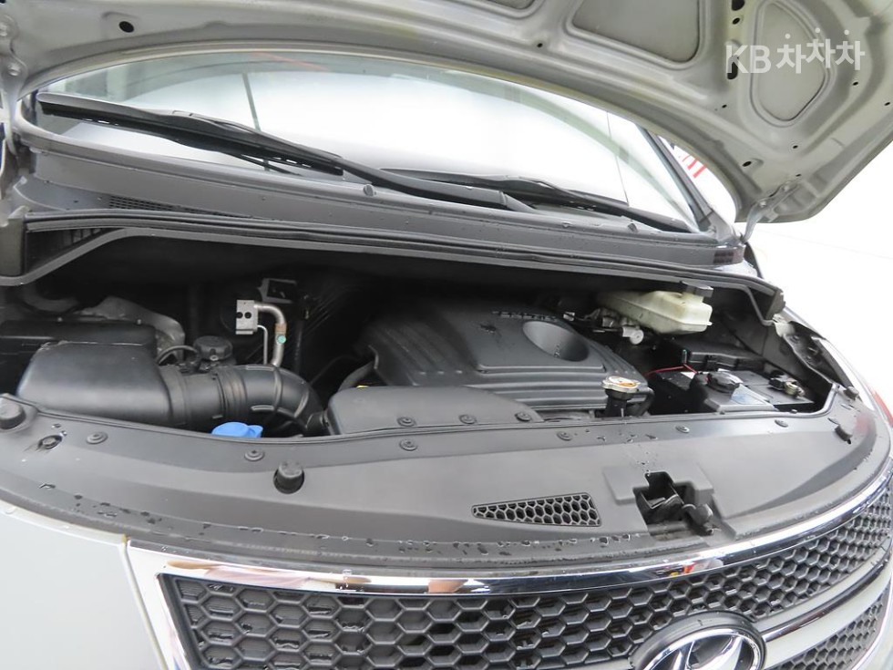 Hyundai Starex — miniaturë 19