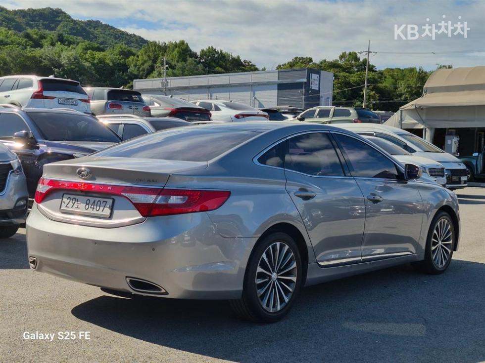 Hyundai Grandeur — miniaturë 2
