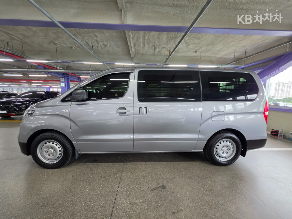 Hyundai Starex — miniaturë 3
