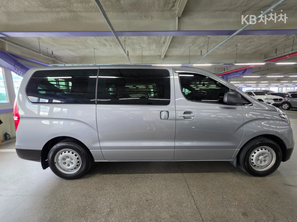 Hyundai Starex — miniaturë 5